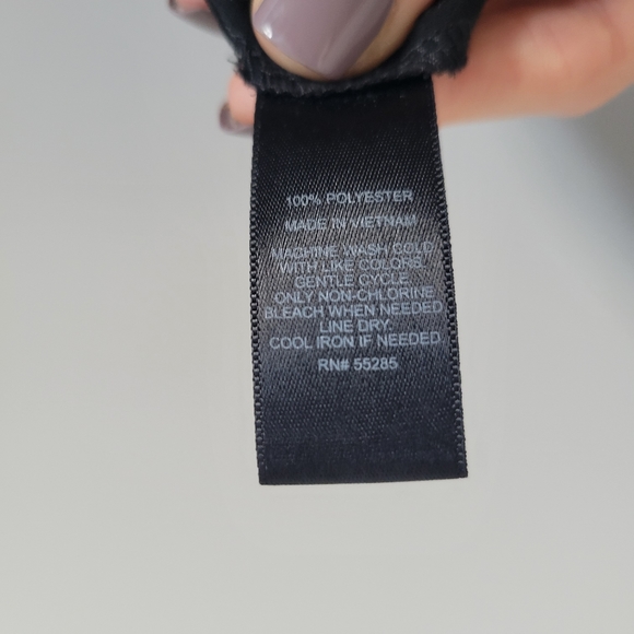 Express Black Flowy Top with Back Cutout - Picture 4 of 4